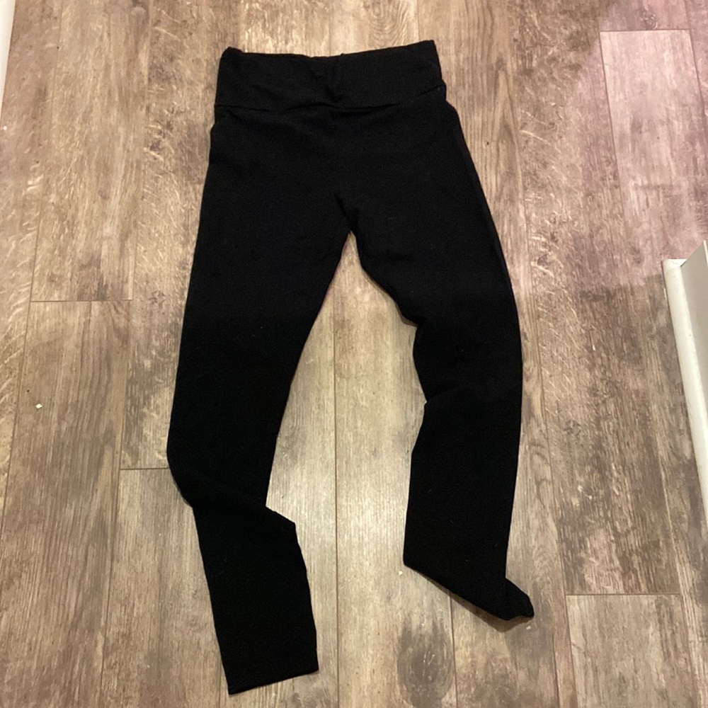 Forever 21 leggings black size L never worn